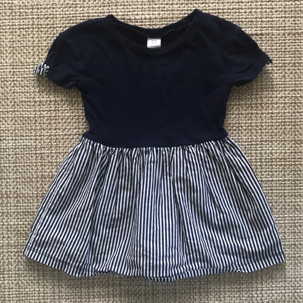 Baby GAP Dress (size 12-18m)